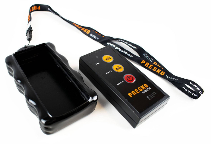 Wireless remote control for PRESKO 12V/24V universal winches